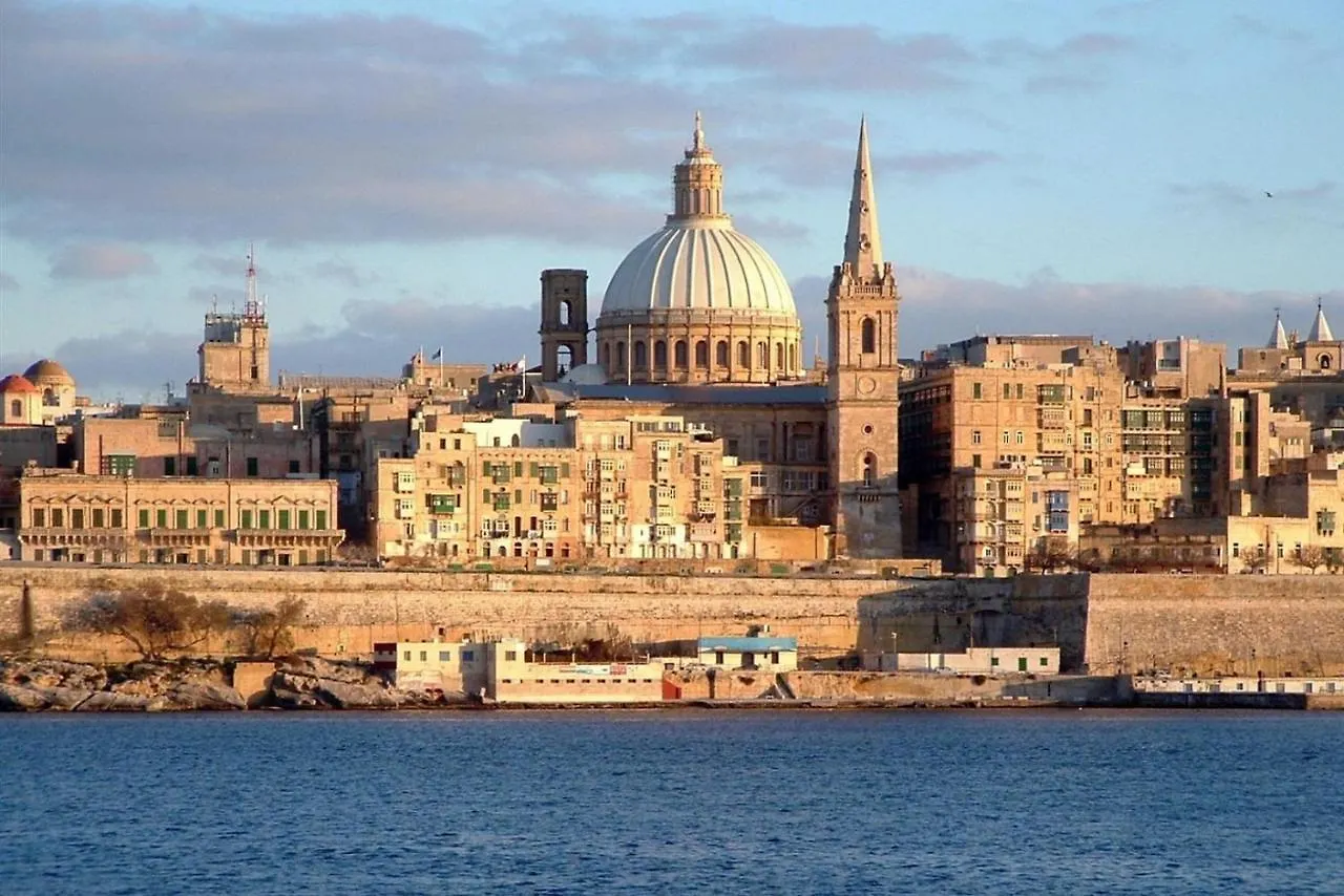 Modern Apartment In The Best Area Of Sliema 0*,  Malta