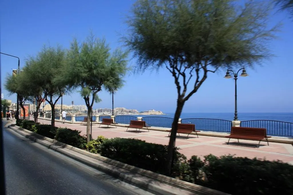 Modern Apartment In The Best Area Of Sliema