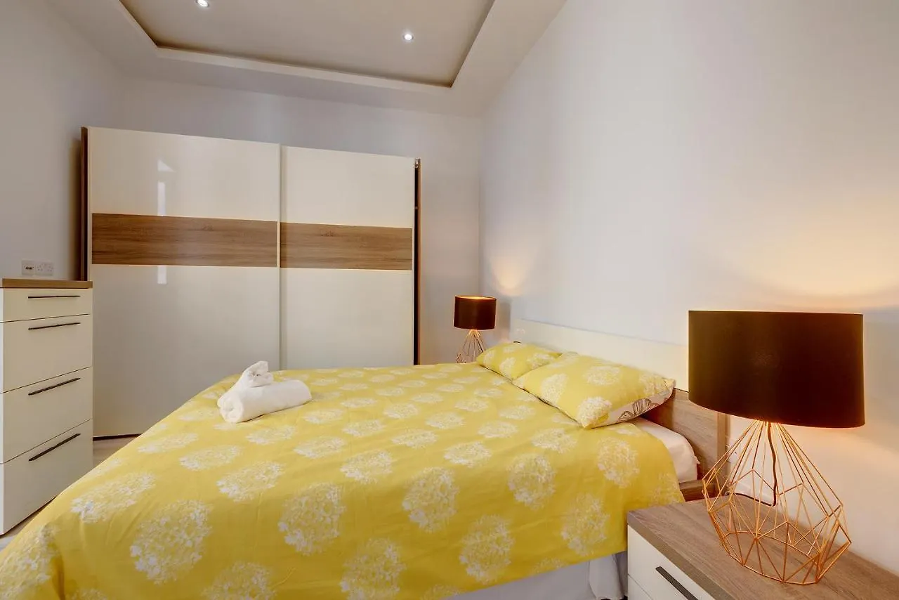 Modern Apartment In The Best Area Of Sliema Malta